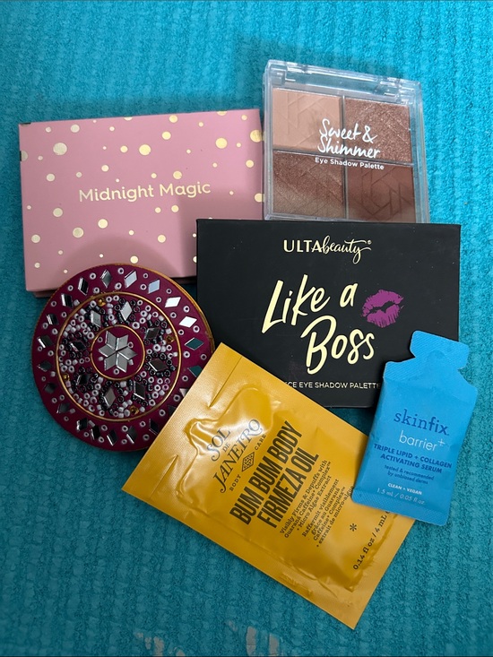 Ulta Beauty Other - ULTA Beauty Eyeshadow Palette with Pink & Black Accents /art Deco compact Mirror